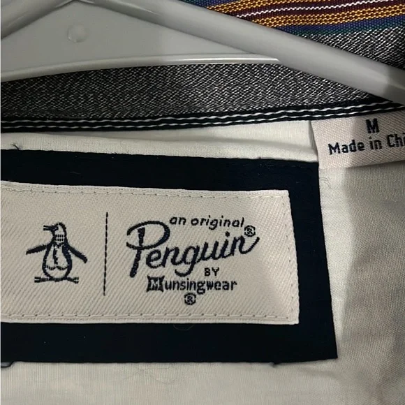 Button down - Picture 2 of 2